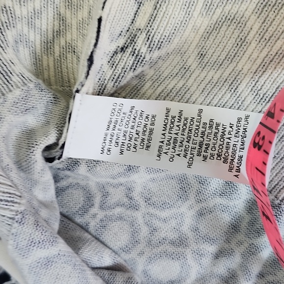 Joe Fresh Style pattern button cardigan - Picture 6 of 6